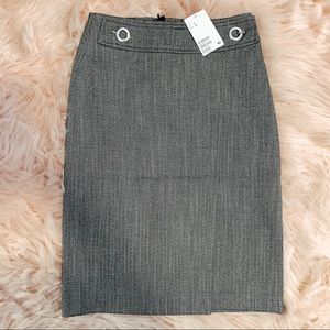 NWT 🏷 H&M PENCIL SKIRT